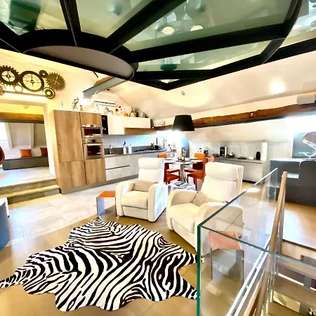 Abcdecor Italia Apartmán *
